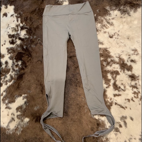 GB Workout Pants with wrap around tie bottoms - Picture 1 of 2